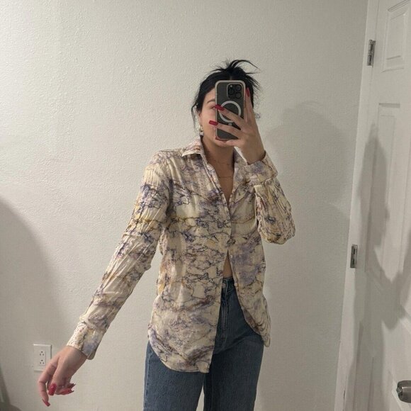 ZARA Tops - Women’s Zara Medium M Multicolor Button Up Slim‎ Fit Design